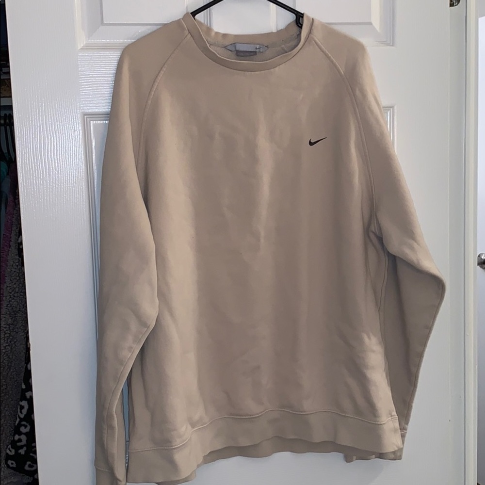 Nike sweatshirt